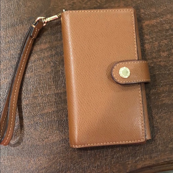 Coach Handbags - Coach wristlet